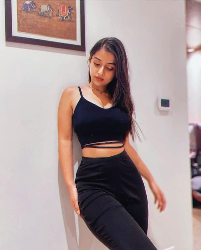 Pune Escorts in Sector 62